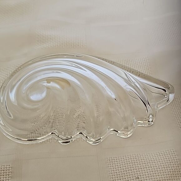 Mikasa Clear Crystal Sea Shell Shape Small Tray 7"-4" - Picture 13 of 16